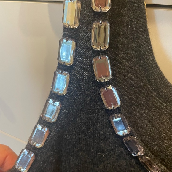 Tory Burch black cashmere tank with crystals on neckline and around arms size M - Picture 6 of 7